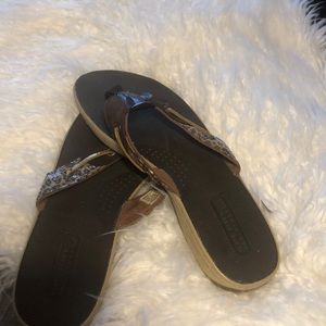Sperry sandals